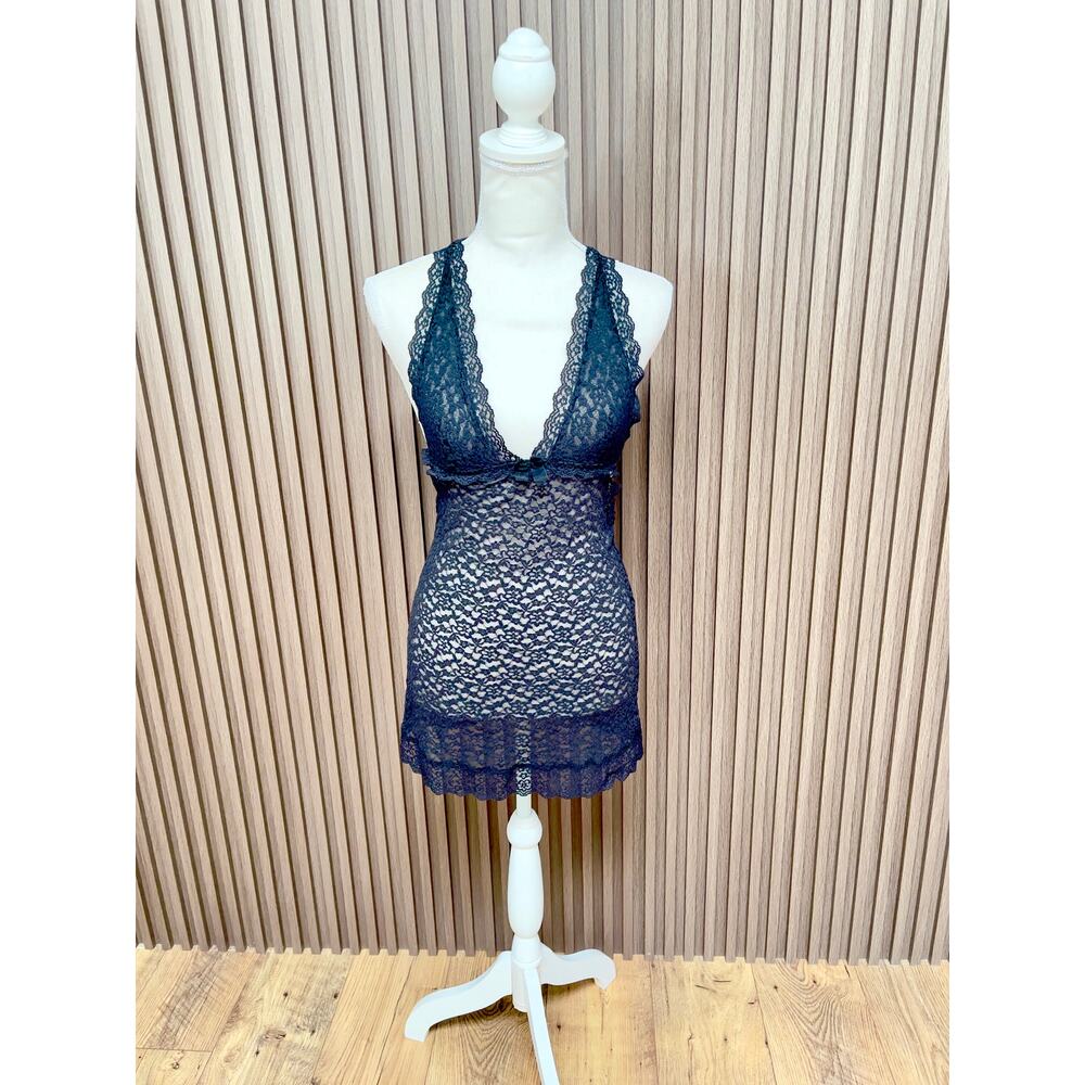 Victoria’s Secret Women’s Medium Black Lace Halter Babydoll Lingerie